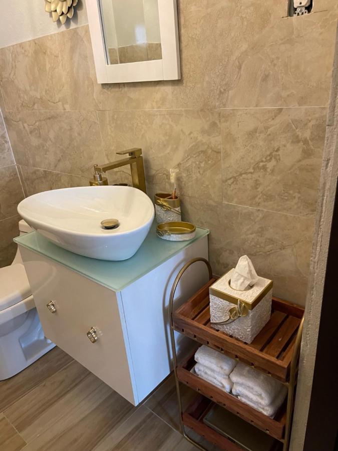 The Balconies Studio, The Marilyn Suite & The Crystal Apartment At Casa Of Essence In Old San Juan Eksteriør billede